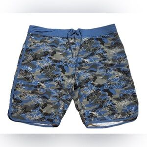 NEW UV Skinz Shorts Mens 40 Blue Camo AOP Board Shorts Swim UPF 50 NWOT